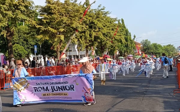 International Jember Marching Band Hari Kedua Street Parade Culture Sessions