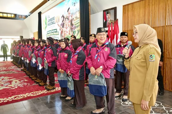 Bupati Banyuwangi Lepas 32 Kontingen Pramuka ke Jambore Nasional di Cibubur