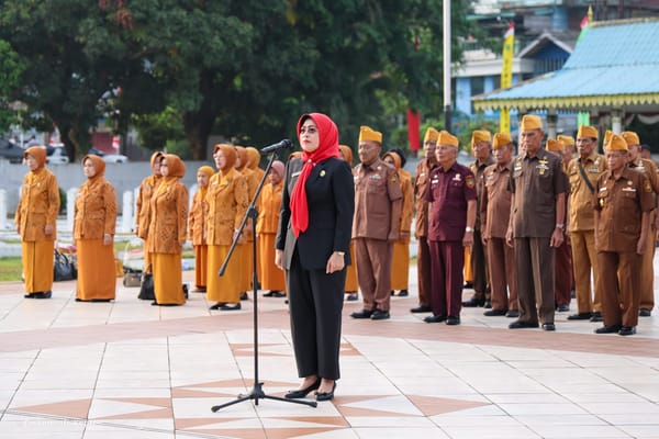 Pemprov Kepri Peringati Hari Veteran dengan Upacara dan Tabur Bunga di Taman Makam Pahlawan