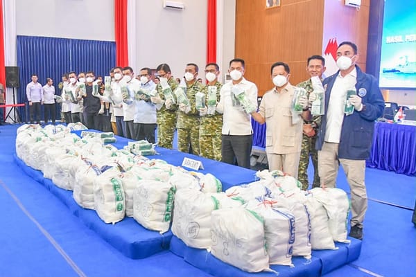 Sebanyak 1,3 Ton Barang Bukti Psikotropika Jenis Ketamine Diamankan dari Kapal MV King Sun