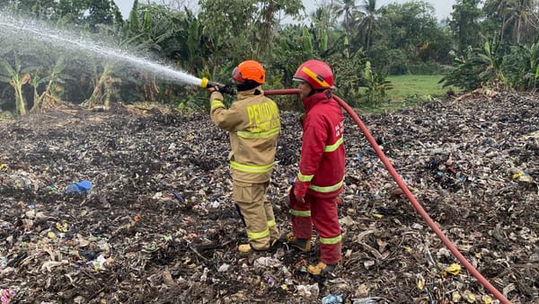 Pemantauan Menggunakan Drone Thermal Sangat Membantu Mendeteksi Titik Panas Di TPA Galuga