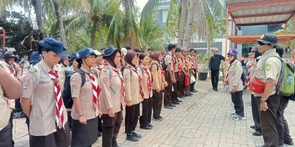 50 Anggota Pramuka  Termasuk 13 Pramuka  Kebutuhan Khusus Ambil Bagian Praktik Water Rescue
