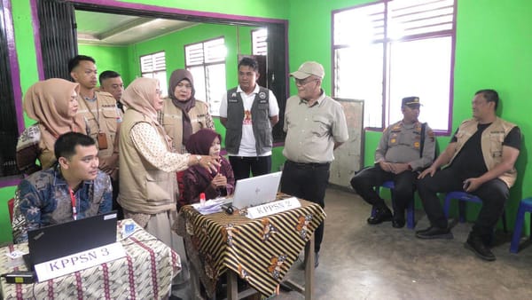 Pantau Pilwana di Ranah Batahan, Bupati-Wabup Pasbar Apresiasi Antusiasme Masyarakat