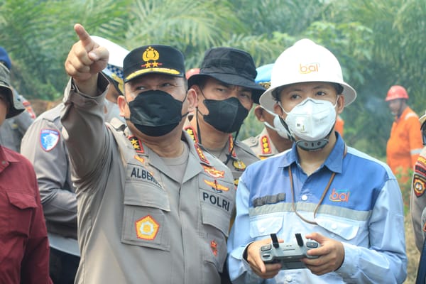 Kapolda Kalbar Turun ke Titik Api Mempawah, Soroti Karhutla di Lahan Korporasi