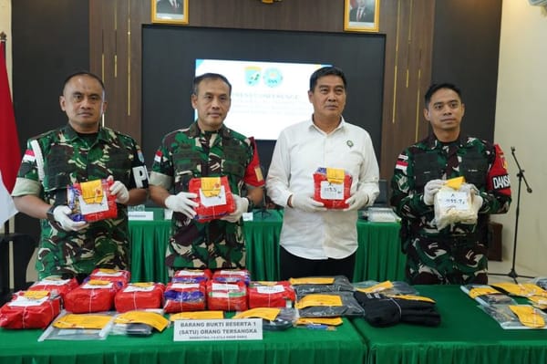 TNI menggagakkan Penyeludupan 16,4 Kilogram Sabu di Perbatasan Kalbar