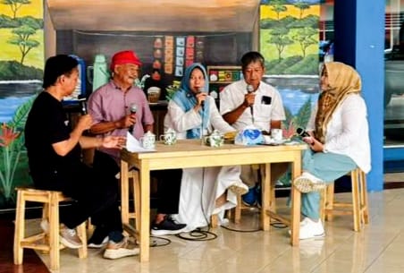 28 Tahun Warung Tarsun: Ketika Ngapak Menjaga RRI Tetap Dekat di Hati Pendengar