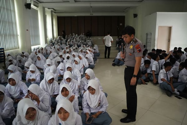 Pelajar SMA Muhammadiyah 1 Purwokerto Belajar AI, Bukan Bukan Bisa Pakai tapi Paham