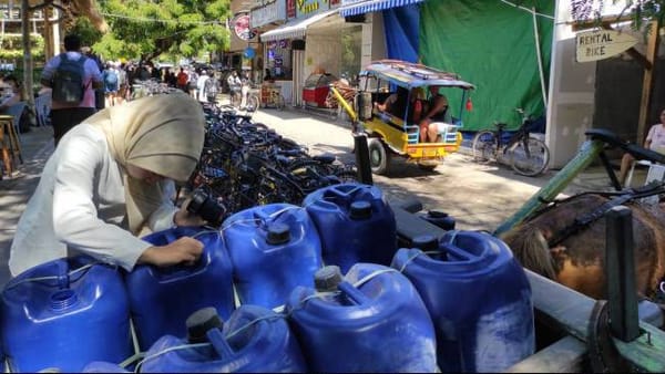Warga Gili Lombok Utara Alami Krisis Air Bersih