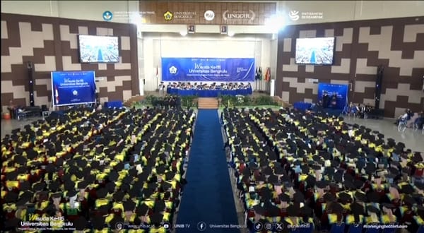 Universitas Bengkulu Mewisuda 1.646 Lulusan Program Doktoral, Magister Profesi, Sarjana dan Diploma