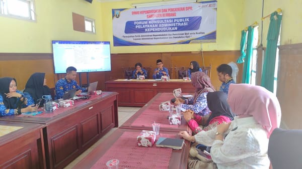 Respons Masukan Warga, Dindukcapil Rembang Akan Perluas Jemput Bola hingga Live TikTok