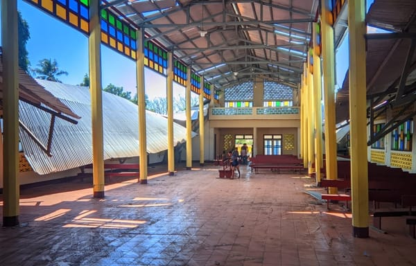 Rumah Ibadah Terdampak Gempa Flores Mulai Dibongkar