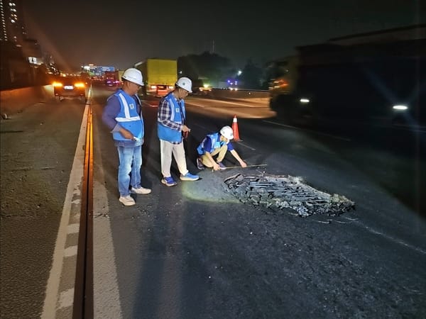 Jasamarga  Rekonstruksi Plat Jembatan Cisadane Tol Jakarta-Tangerang