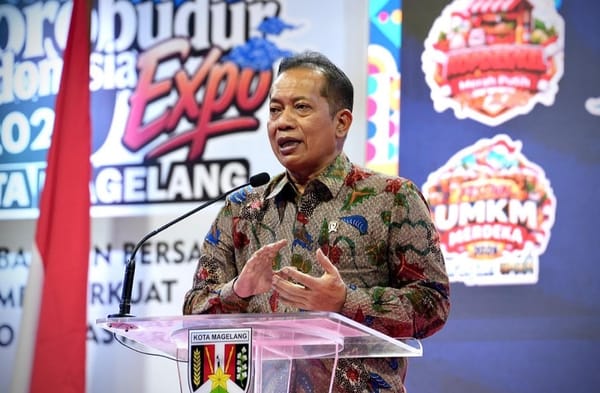Menkop Ferry Tegaskan Koperasi Jadi Tiang Utama Ekonomi Daerah
