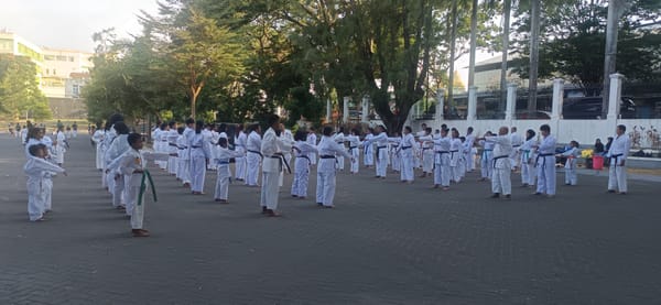 Benteng Oranje Membara! Ratusan Karateka Ternate Bersatu, Bidik Prestasi Nasional