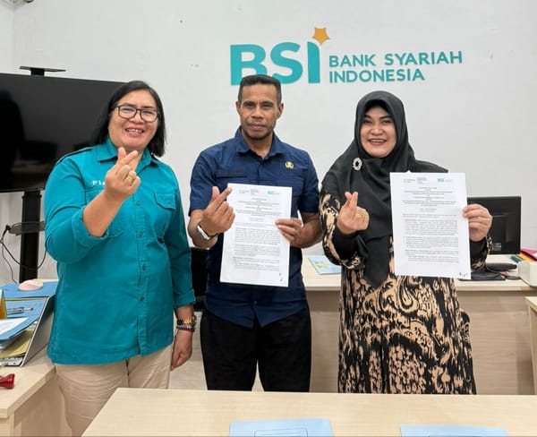 Dukung GENTING, Kemendukbangga/BKKBN Malut Teken PKS Orang Tua Asuh Bersama BSI Jailolo