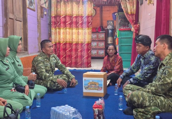 Anjangsana HUT ke-81 TNI, Kodim 1002/HST Wujudkan Kepedulian dan Kemanunggalan dengan Rakyat
