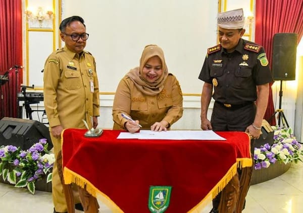 Pemkab Bengkalis Resmi Hibahkan Aset Daerah ke Kejari Dengan Nilai Rp21,5 Miliar