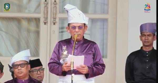 Sejumlah Penghargaan Mewarnai Peringatan Hari Jadi ke-24 Provinsi Kepri