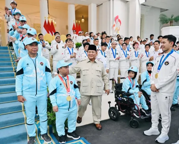 Prabowo Serahkan Bonus Atlet Peraih Medali Asian Games 2026 dan Asian Para Games 2026