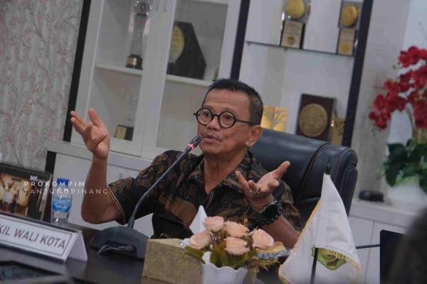 WRI Indonesia Gandeng LOOLA Melalui Program Safe Water Garden