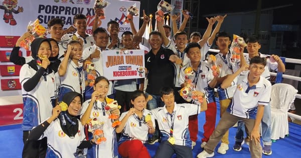 Kota Padang Tampil Menggila, Sabet 14 Emas Cabor Kickboxing
