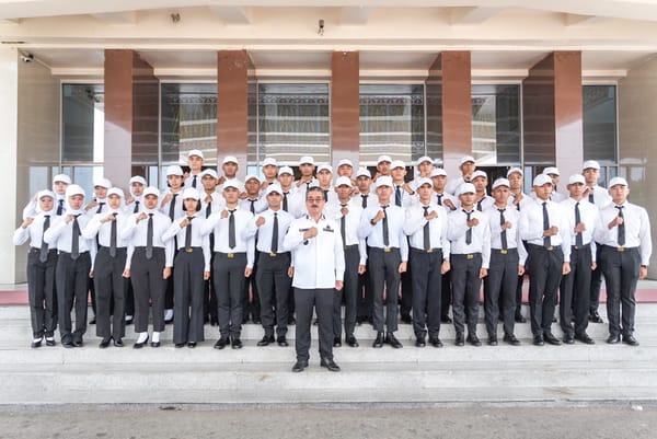 Lepas 39 Calon Praja IPDN, Gubernur Lewerissa Tekankan Disiplin dan Jaga Nama Baik Maluku