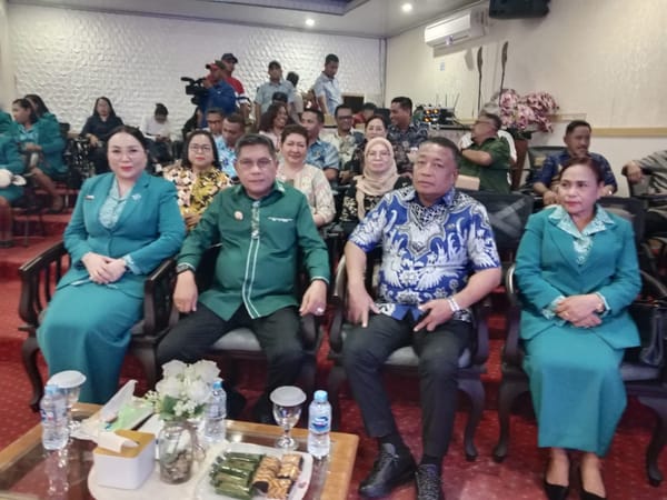 Walikota Ambon Tekankan: PKK Tak Boleh Sekadar Seremonial, Program Harus Tepat Sasaran