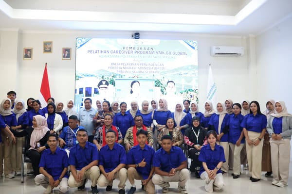 Buka Pelatihan Caregiver SMK Go Global, Wagub Maluku: Jadilah Panutan dan Pemberi Jalan Sukses bagi Anak Maluku Lainnya
