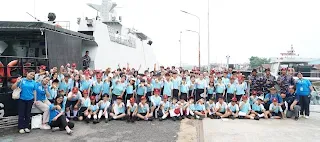 Belajar Tak Hanya di Kelas, 106 Siswa SD Kristen Imanuel 2 Pontianak Jelajahi Kapal Perang TNI AL