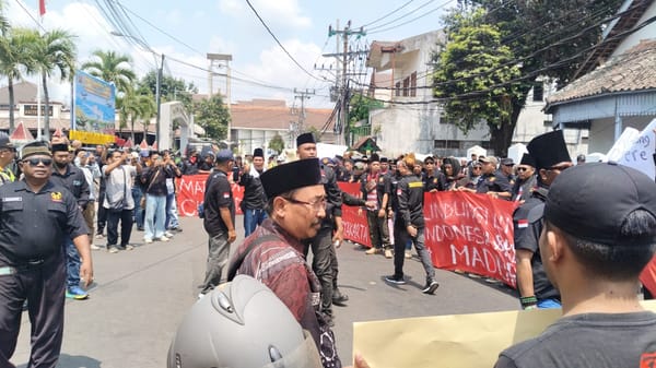 Ribuan Warga Madura Gelar Istighasah di Depan Polresta Yogyakarta, Kawal Pemeriksaan Pengurus Paguyuban