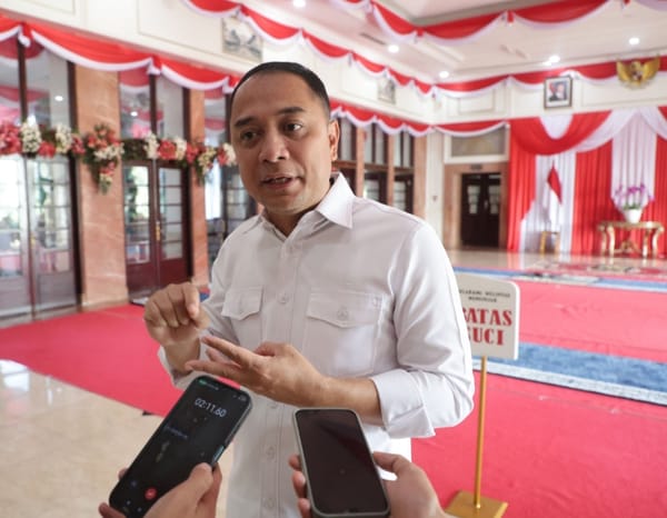 Wali Kota Eri Larang Pungutan di SD-SMP Negeri Surabaya, Guru Diminta Buat Soal Sendiri
