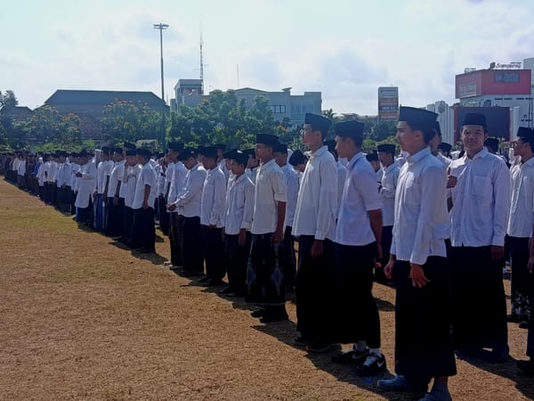 Menteri Agama Dorong Santri Kuasai Teknologi Menuju Indonesia Emas 2045