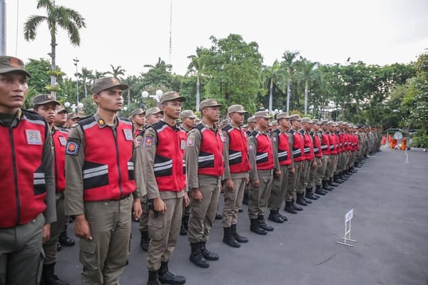 Cegah Remaja Terjerumus Miras dan Gangster, Satpol PP Surabaya Aktifkan Siskamling