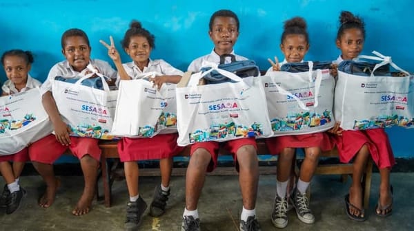 Program Sesama Oleh Pertamina Papua-Maluku, Jangkau Murid SD Keluarga Prasejahtera