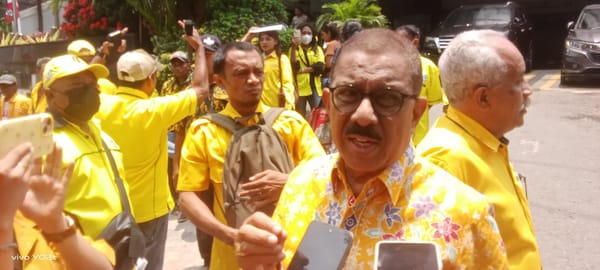 MUSDA Kota Ambon di Protes, Richard Louhenapessy Minta Golkar Ambon Rangkul Kader