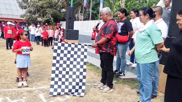 HUT ke-42 Gereja Kehidupan Eri Walikota  Ambon Tekankan Pentingnya Toleransi  dan  Persaudaraan.
