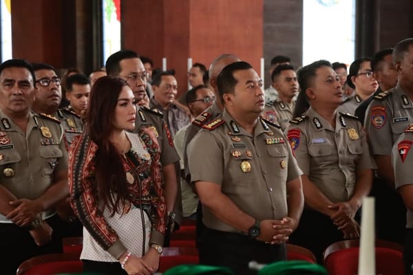 Giat Minggu Kasih di Gereja Maranatha, Perkuat Harmonisasi  Polisi Dengan Jemaat