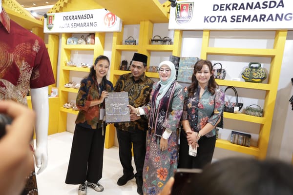 Mengikuti Gelar Incraft di JICC, Taj Yasin Bertekad membawa UMKM Go Internasional