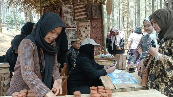 Kenduri Batik Sukses Gerakkan Roda Ekonomi UMKM, Pemkab Batang Wacanakan Mingguan