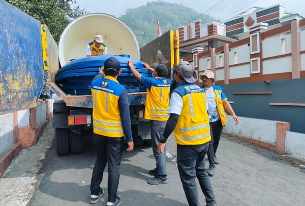 Pasokan Air Bersih  Untuk Masyarakat, Disalurkan di Kalbar Hingga Maluku Utara