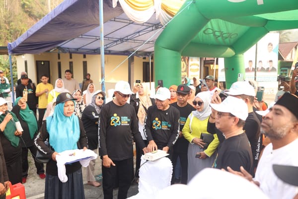 Kakanwil Kemenag Malut : Melalui Pawai Hari Santri Gaungkan Kerukunan Umat Beragama