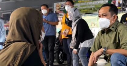 Dari Masker Hingga Modal Usaha, Upaya Fairid Naparin Jaga Nafas Ekonomi Pasar Besar
