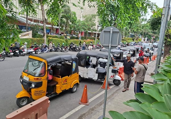 Kendaraan Roda Tiga Berpotensi Jadi Alternatif Transportasi Perkotaan