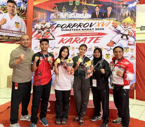 Padang Dominasi Karate Porprov XVI, Sabet 8 Emas di Batu Batupang