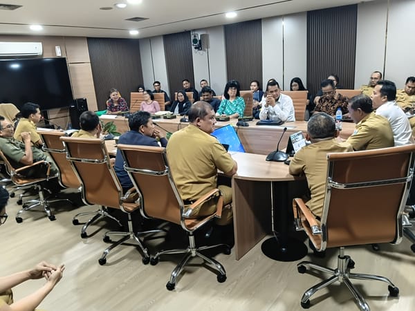 DPRD Soroti Relokasi Barito, Pemkot Akui Teras Lenteng Agung Masih Sepi
