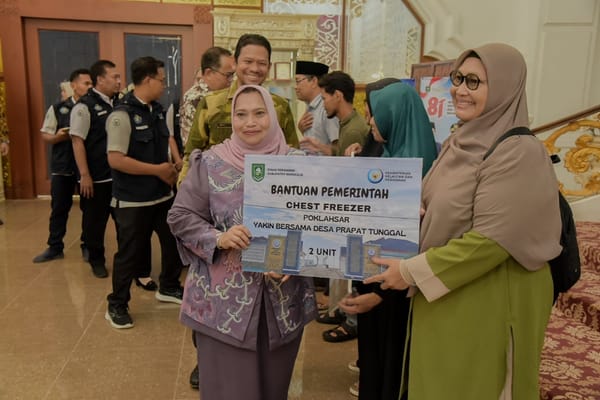 Bantuan Chest Freezer untuk  Usaha Pengolahan Hasil Perikanan Masyarakat Bengkalis