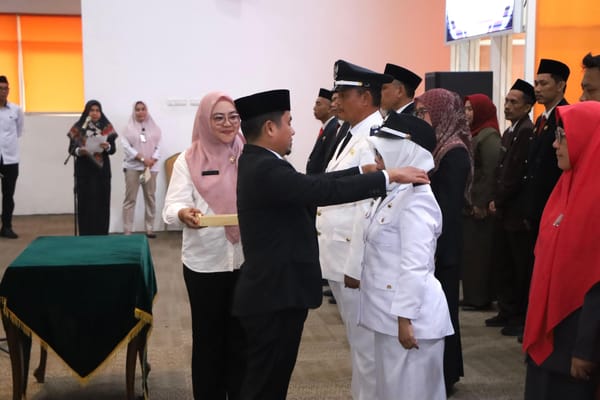 Sejumlah Pejabat Pemkot Parepare Bergeser,Tasming minta Pelayanan Masyarakat Dipercepat
