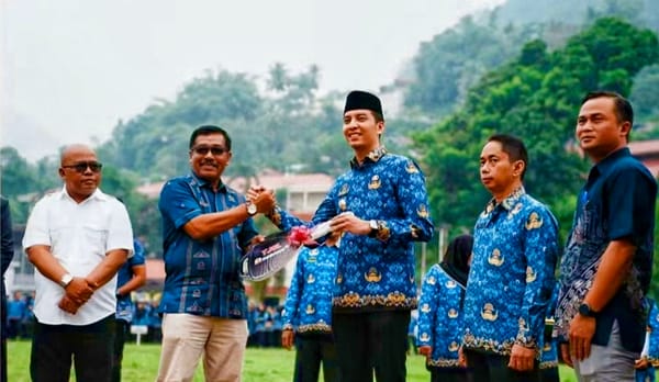 Wali Kota Sawahlunto Lepas Kontingen Porprov di Momentum Hari Kesaktian Pancasila