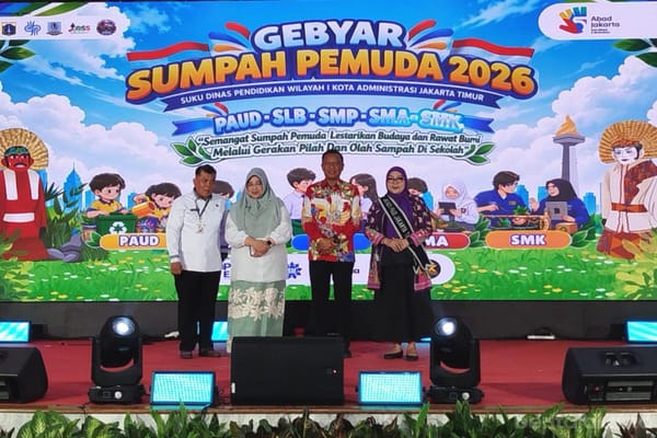 Pelajar Jakarta Timur Sulap Sampah Jadi Kreativitas