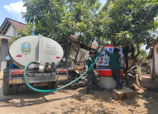 Kekeringan Melanda Empat Dusun di Jember, BPBD Salurkan 5.000 Liter Air Bersih